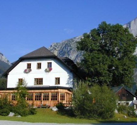 Der Bodenbauer Hotel Thorl Bagian luar foto