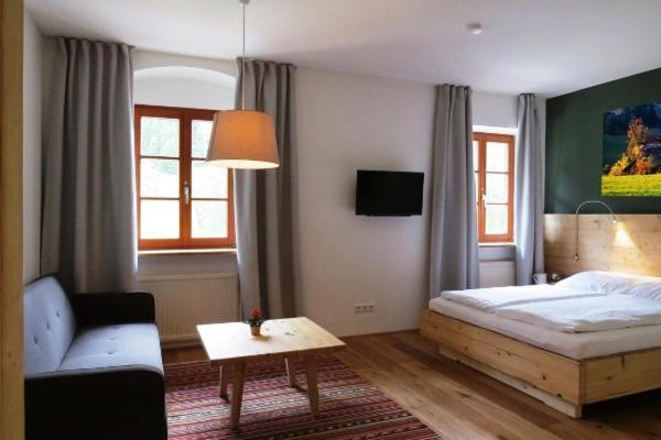 Der Bodenbauer Hotel Thorl Bagian luar foto